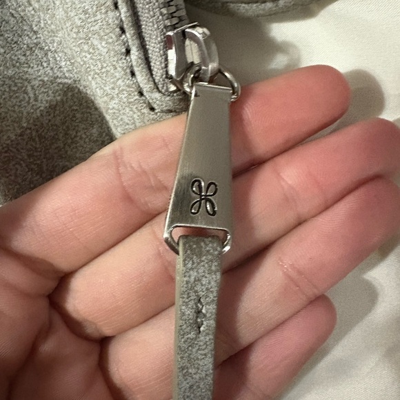 HOBO Tan and Gray Zippered Clutch - Picture 3 of 6